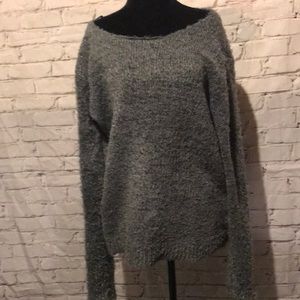 🎀 2/30 🎀 Fuzzy grey sweater from H&M